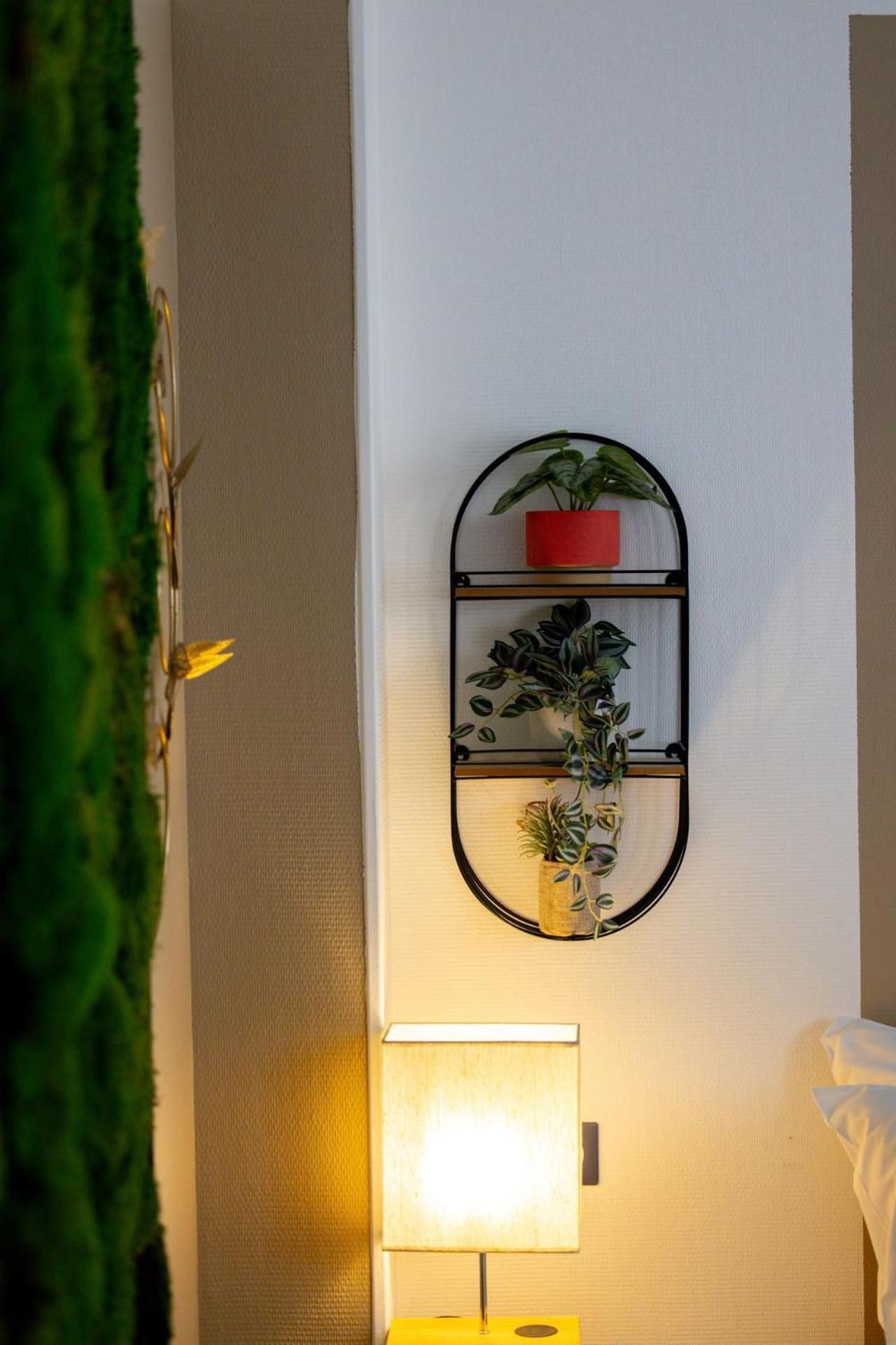 Le Lucien Eco-Appart'Hotel - Angouleme - Centre - Wifi - Parking Prive - Classe 4 Etoiles المظهر الخارجي الصورة