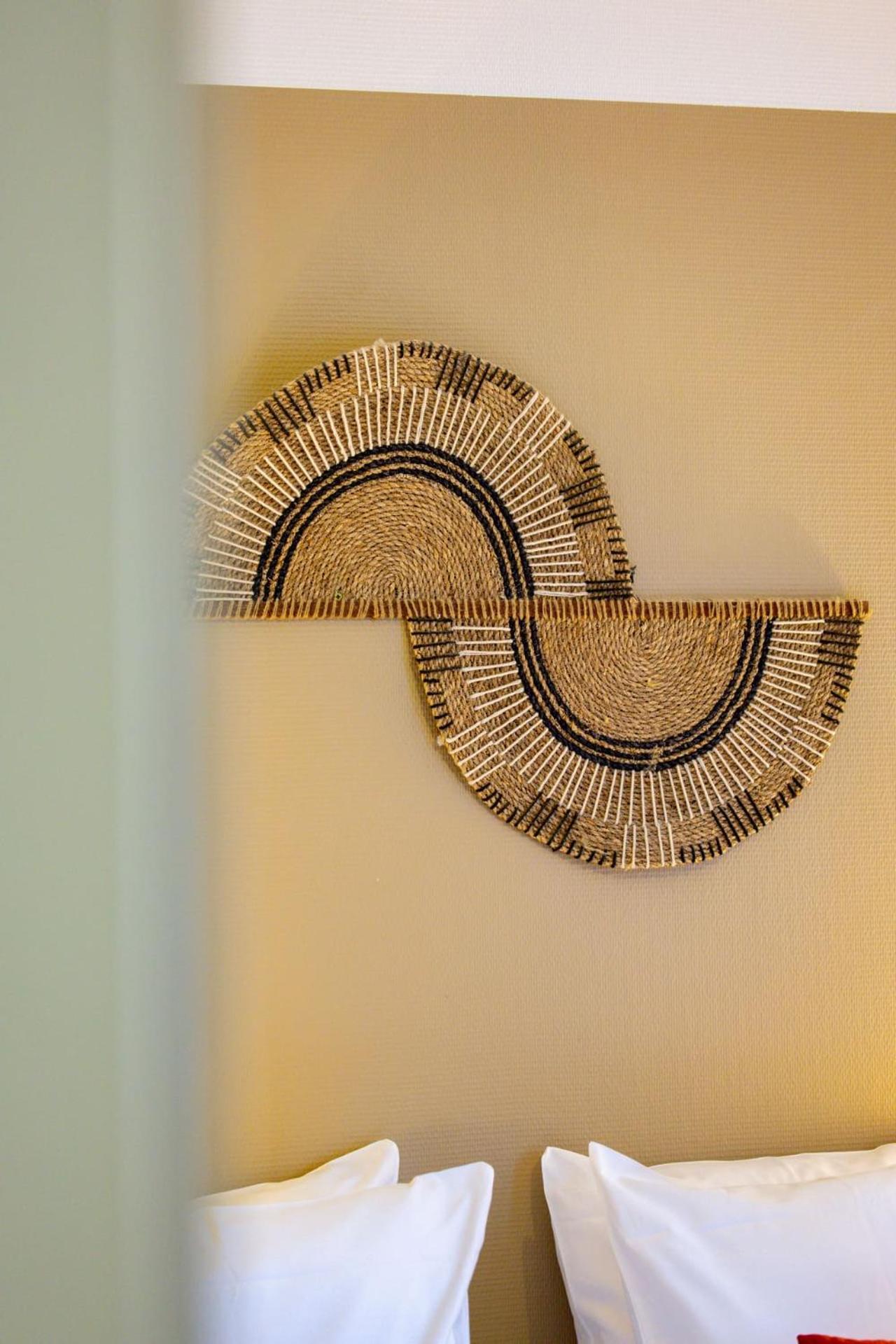 Le Lucien Eco-Appart'Hotel - Angouleme - Centre - Wifi - Parking Prive - Classe 4 Etoiles المظهر الخارجي الصورة