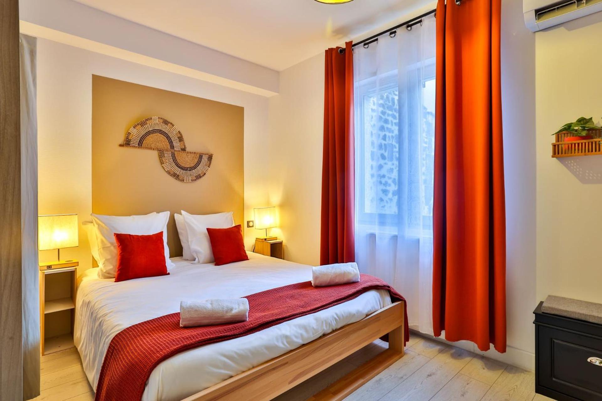 Le Lucien Eco-Appart'Hotel - Angouleme - Centre - Wifi - Parking Prive - Classe 4 Etoiles المظهر الخارجي الصورة