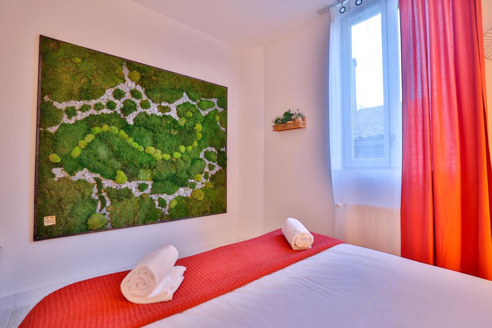 Le Lucien Eco-Appart'Hotel - Angouleme - Centre - Wifi - Parking Prive - Classe 4 Etoiles المظهر الخارجي الصورة