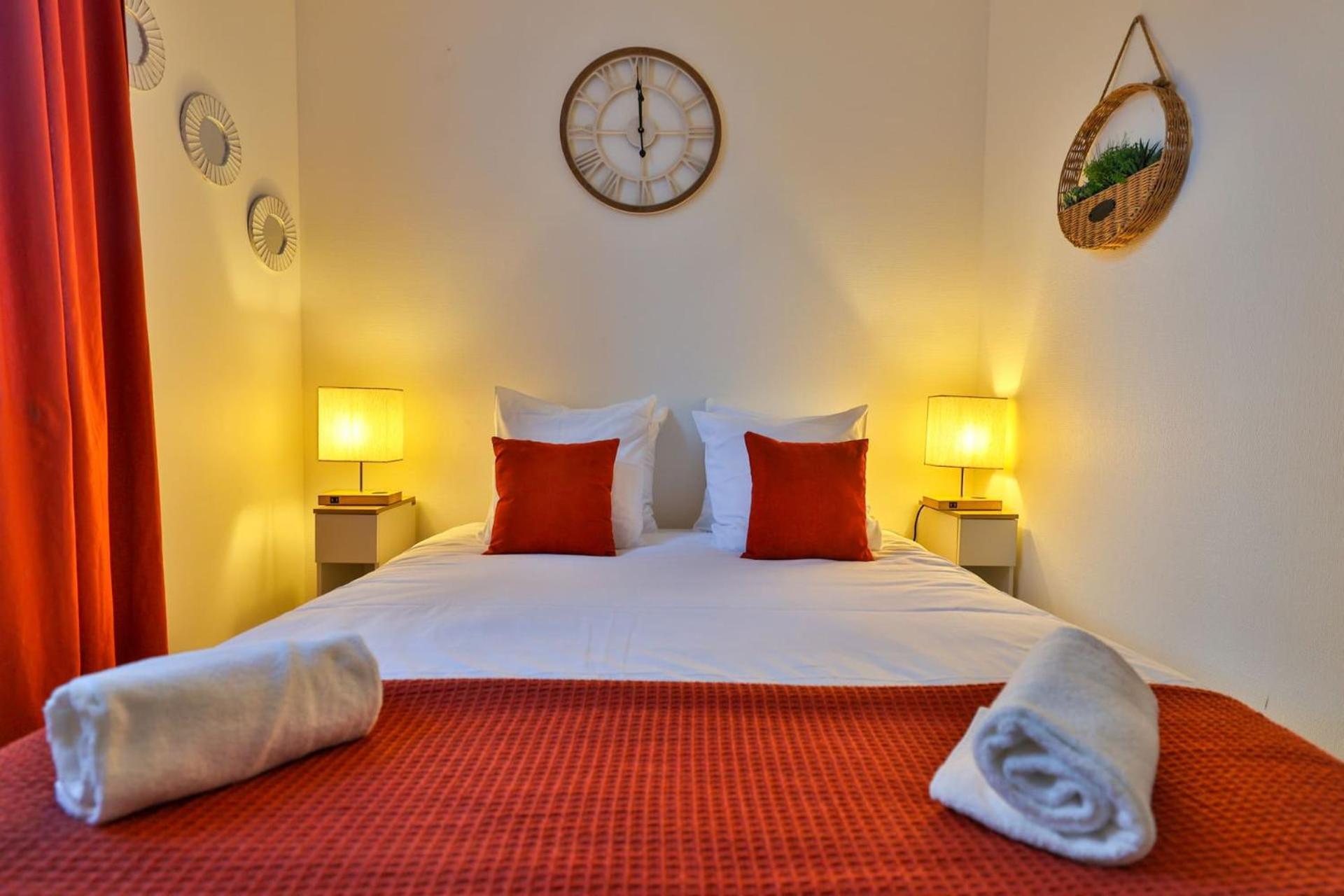 Le Lucien Eco-Appart'Hotel - Angouleme - Centre - Wifi - Parking Prive - Classe 4 Etoiles المظهر الخارجي الصورة